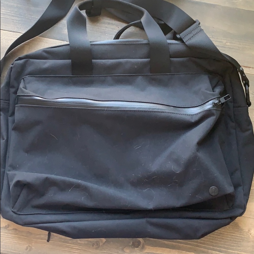 Lululemon Messenger Bag